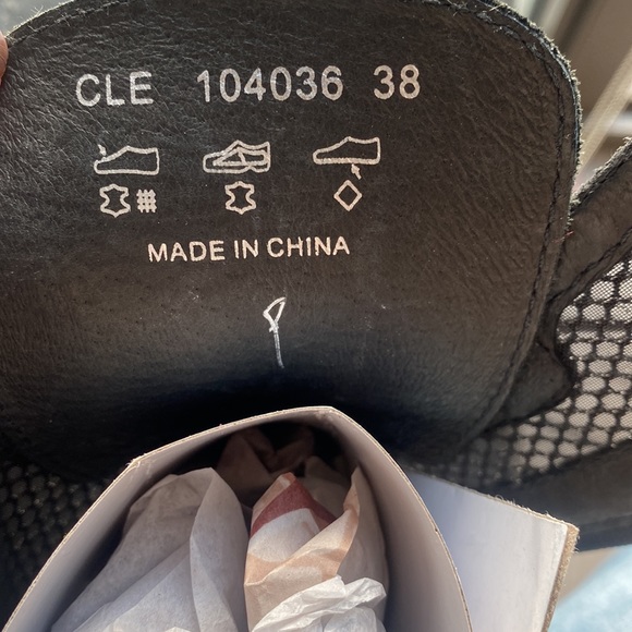 NEW! British Brand Cult Combat Moto Boots with Glitter Thread Mesh - Size 8 - Picture 16 of 17